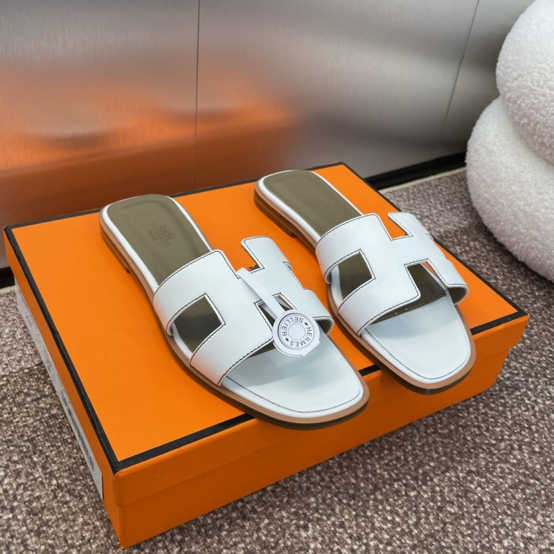 Hermes Slippers